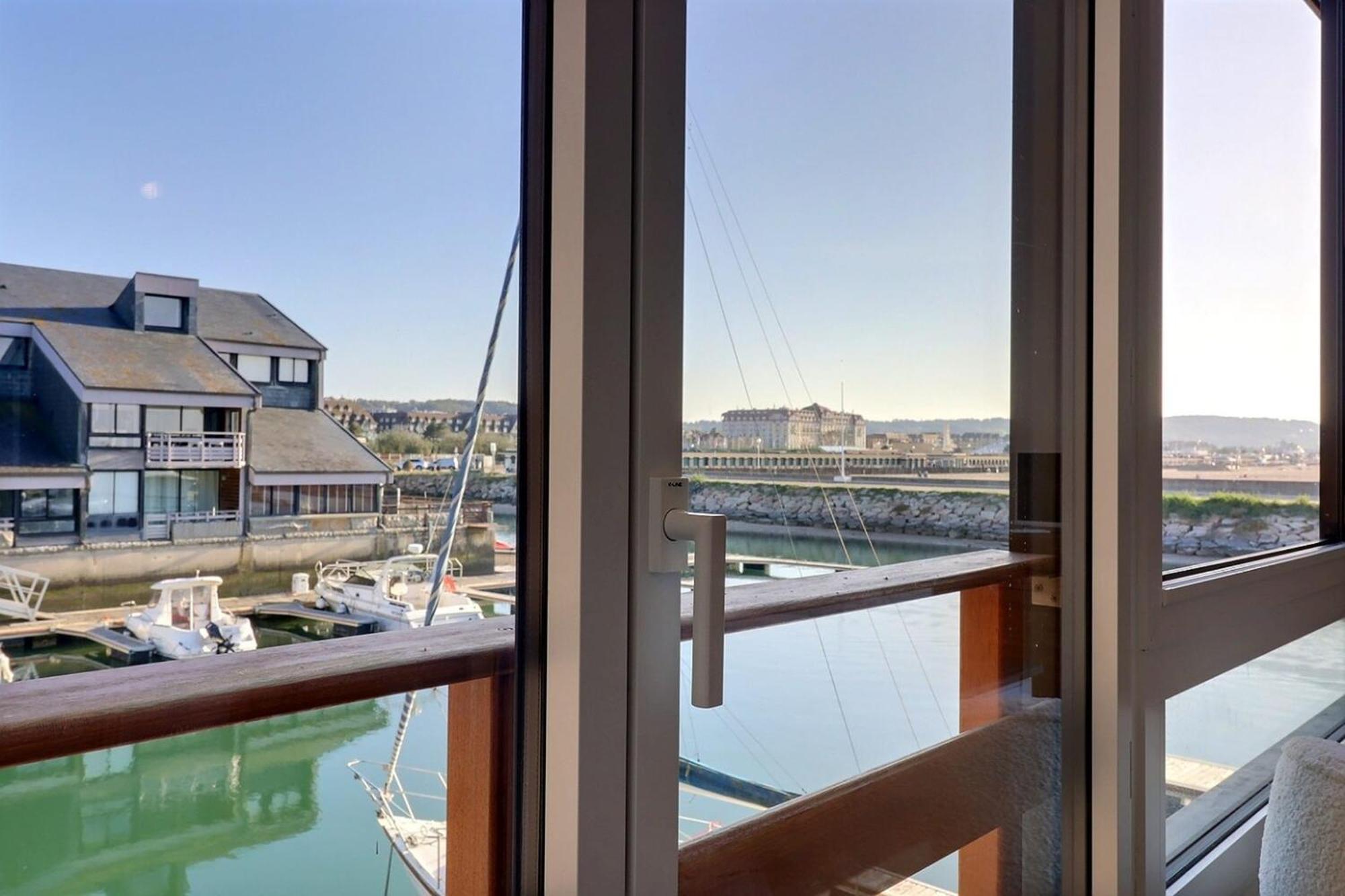 Sublime Apartment Facing The Port & Planches Deauville Ngoại thất bức ảnh